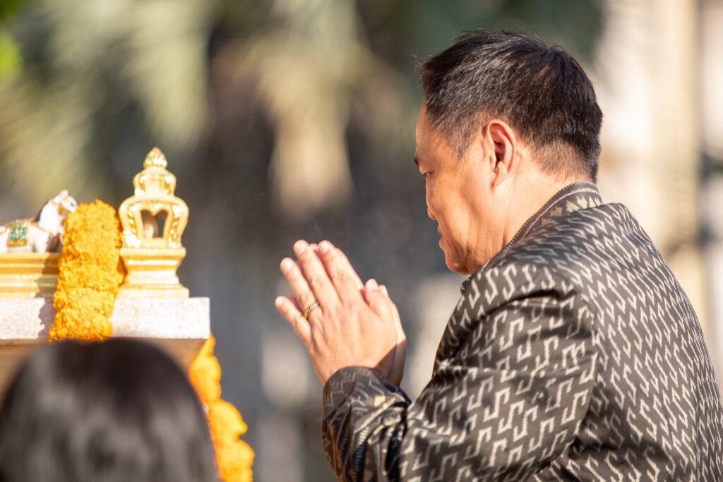 นายอนุทิน ชาญวีรกูล