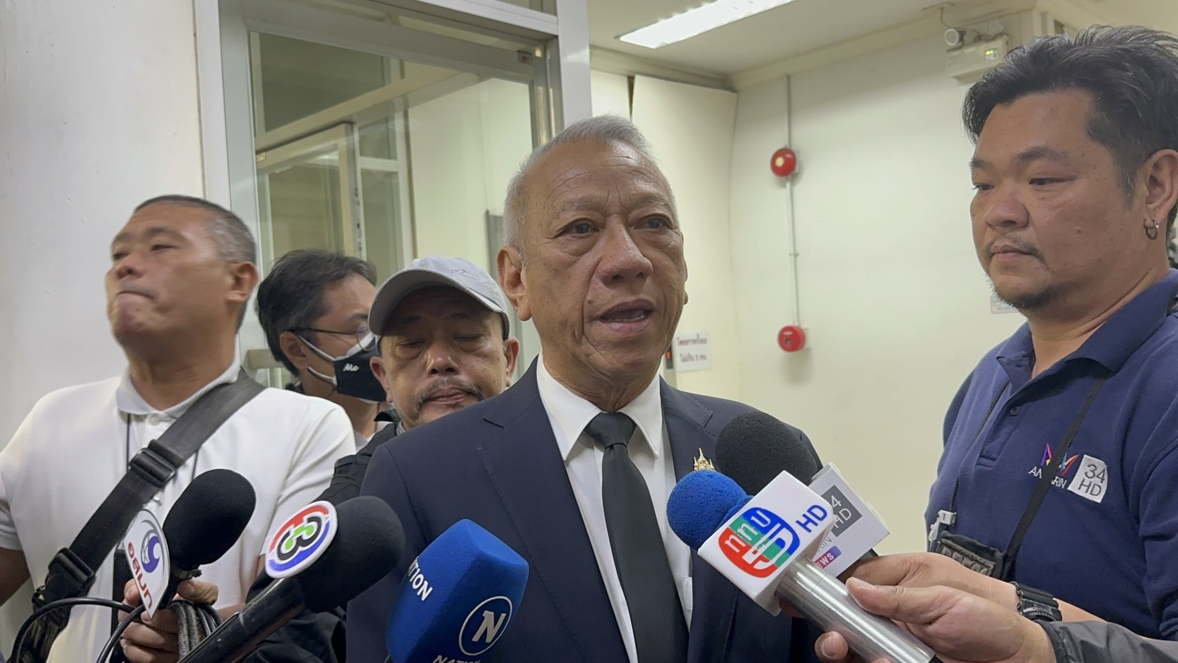 พิพัฒน์​ ชี้ ภท.​ 3 ชายแดนใต้​กระแสดี ปัดตอบโต้ ปชป. โยนประชาชนตัดสิน