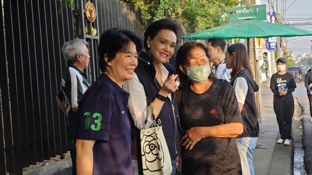 ศุภจี หาเสียงคลองจั่นย้ำเลือก ภท. ”คนละครึ่งพลัส” กลับมา