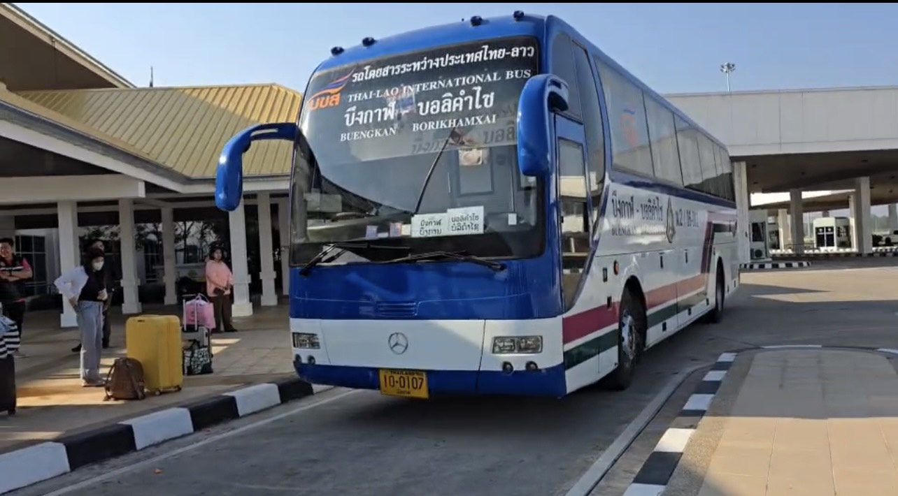 บขส. เปิดเส้นทางรถโดยสาร “บึงกาฬ-บอลิคำไซ” หนุนการค้า-ท่องเที่ยวชายแดน