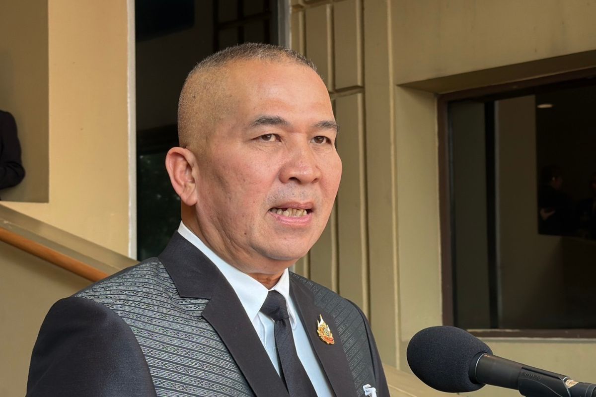 รุทธพล รับ สจ.เนย์ หนีนอกประเทศ อุบรายชื่อนักการเมืองที่เหลือเอี่ยวพนัน