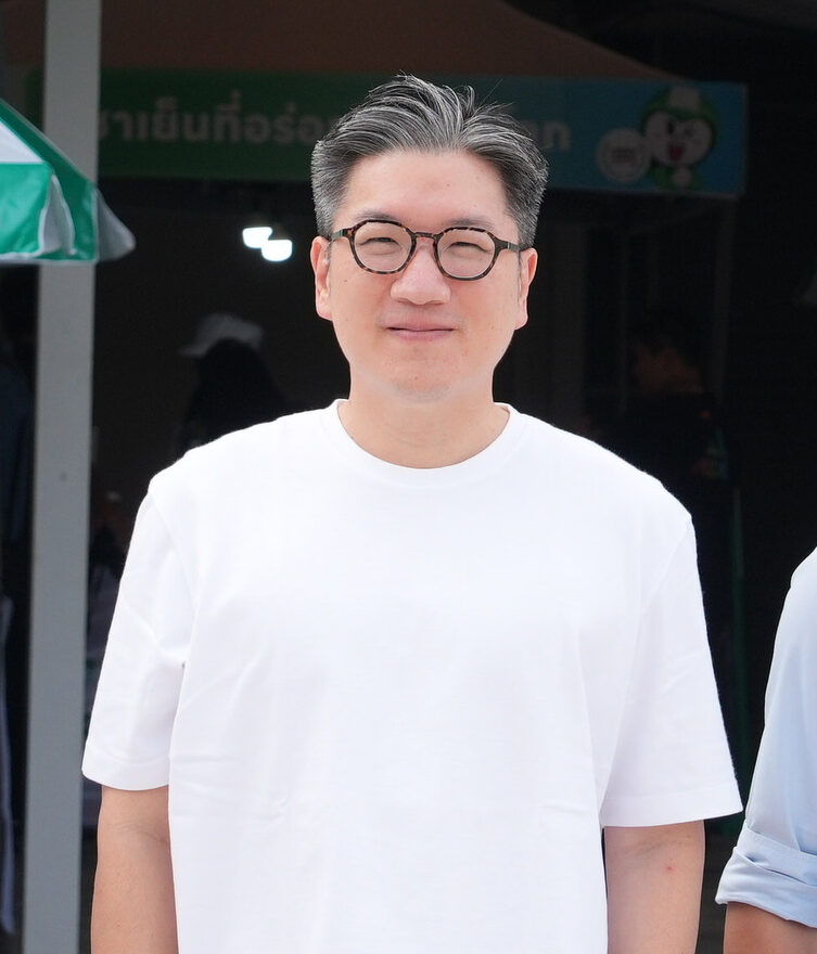 ยอด ชินสุภัคกุล