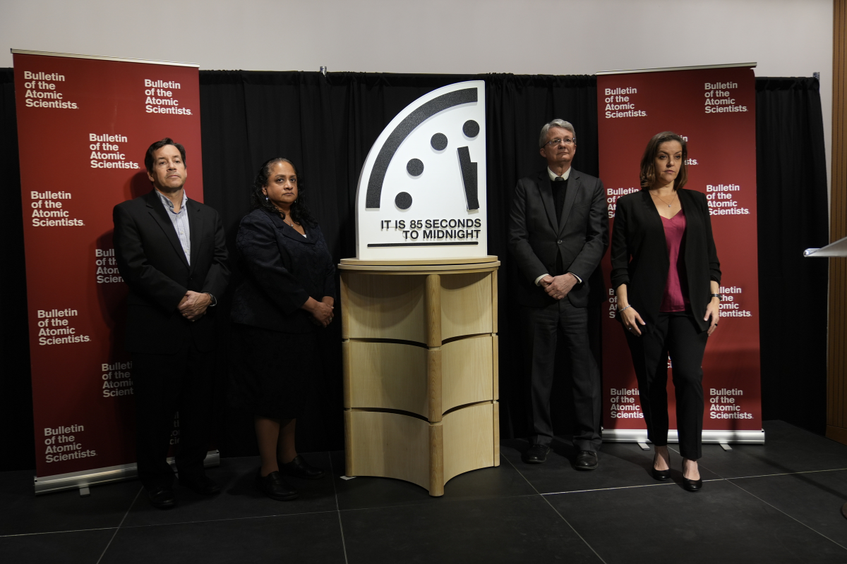Doomsday Clock 2026 : นาฬิกาวันสิ้นโลก ปรับเร็วขึ้น 4 วิ