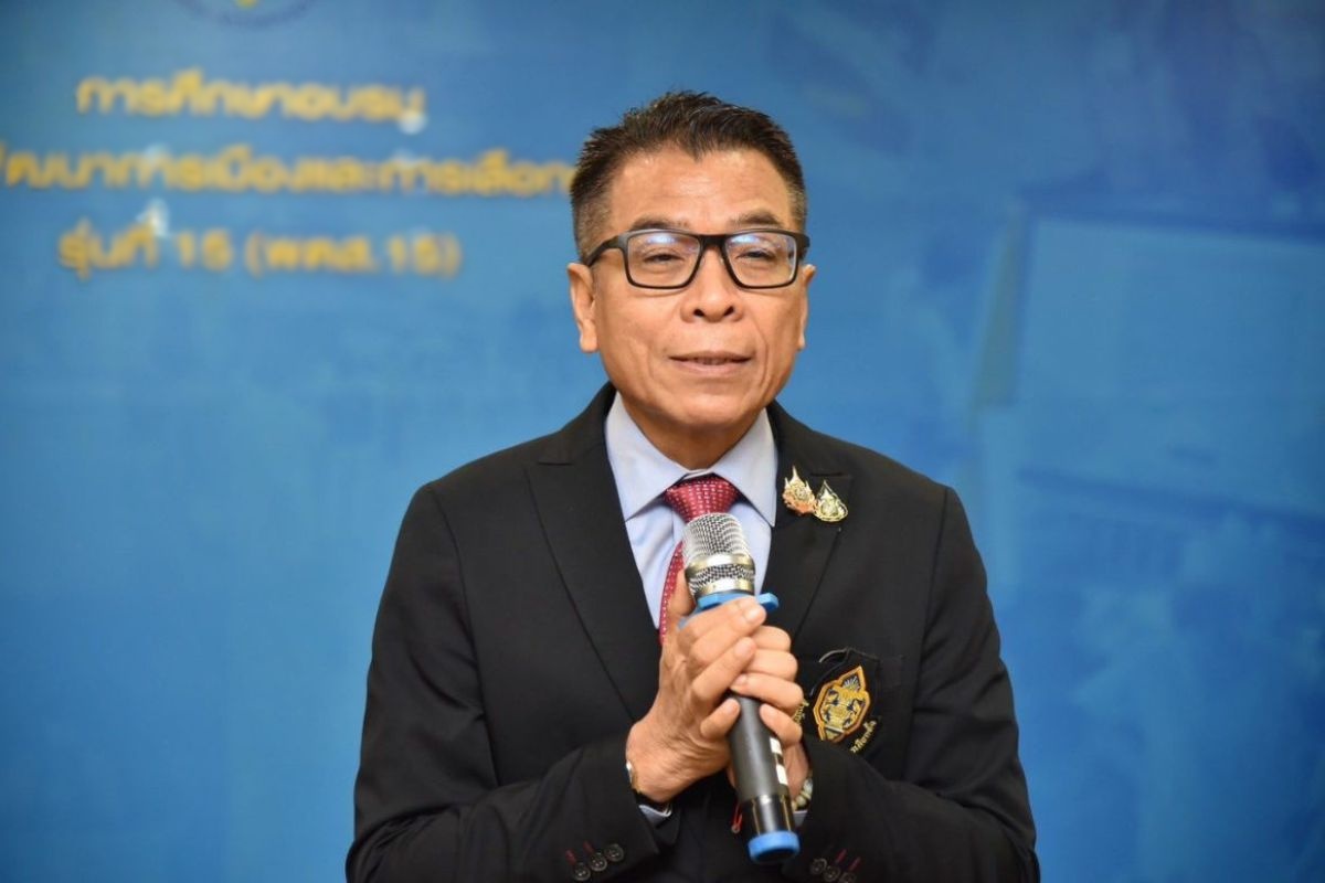 ‘แสวง’ สั่ง ผอ.กกต.ทั่วประเทศ จับตาซื้อเสียงโค้งสุดท้าย ชี้อีสาน-ใต้แข่งขันเดือด