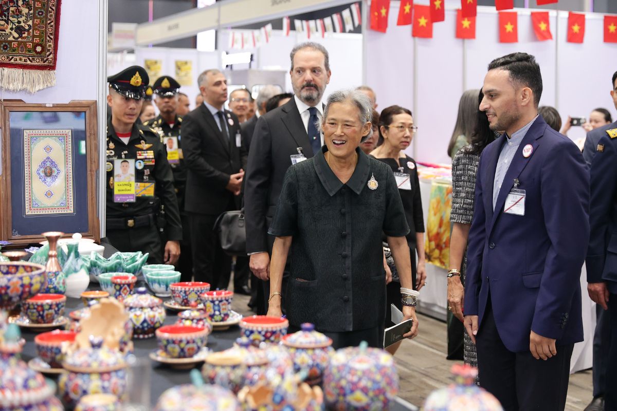กรมสมเด็จพระเทพฯ เสด็จฯ ไปทรงเปิดงาน ‘งานออกร้านคณะภริยาทูต ครั้งที่ 59’
