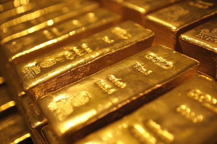 .ราคาทองวันนี้ (9 มี.ค. 69) ปรับลง 450 บาท รูปพรรณบาทละ 78,300 บาท.