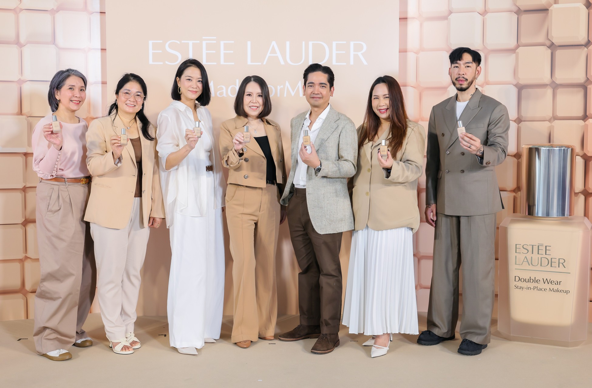 Estée Lauder เปิดตัวรองพื้นสูตรใหม่ “Double Wear Stay-in-Place Makeup SPF10/PA++”