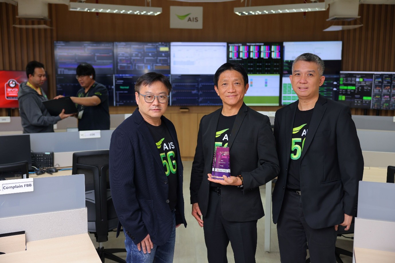 ถอดบทพิสูจน์โครงข่ายอัจฉริยะ AIS ในวันที่คลื่นมากสุด ผสานพลัง AI