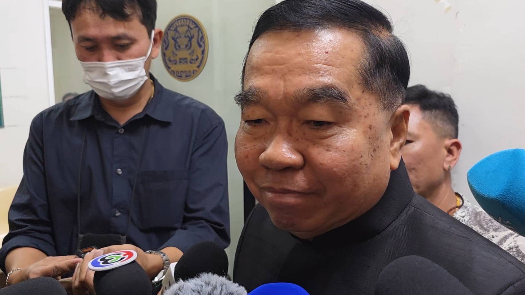 กลาโหม ชง ครม.รับทราบกฎหมายคุมอุปกรณ์ก่อสร้าง สกัดซ่อมตึกสแกมเมอร์