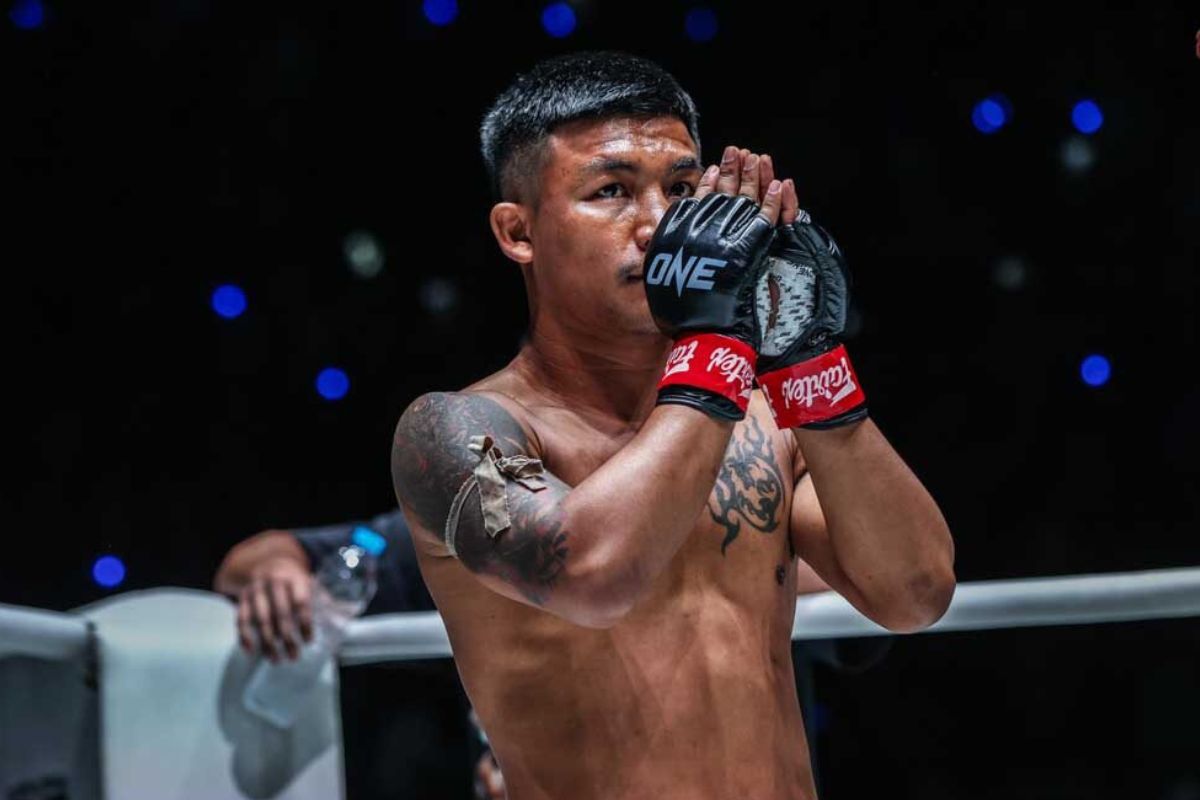 รวมผลงาน ‘รถถัง จิตรเมืองนนท์’ บนเวที ONE Championship 