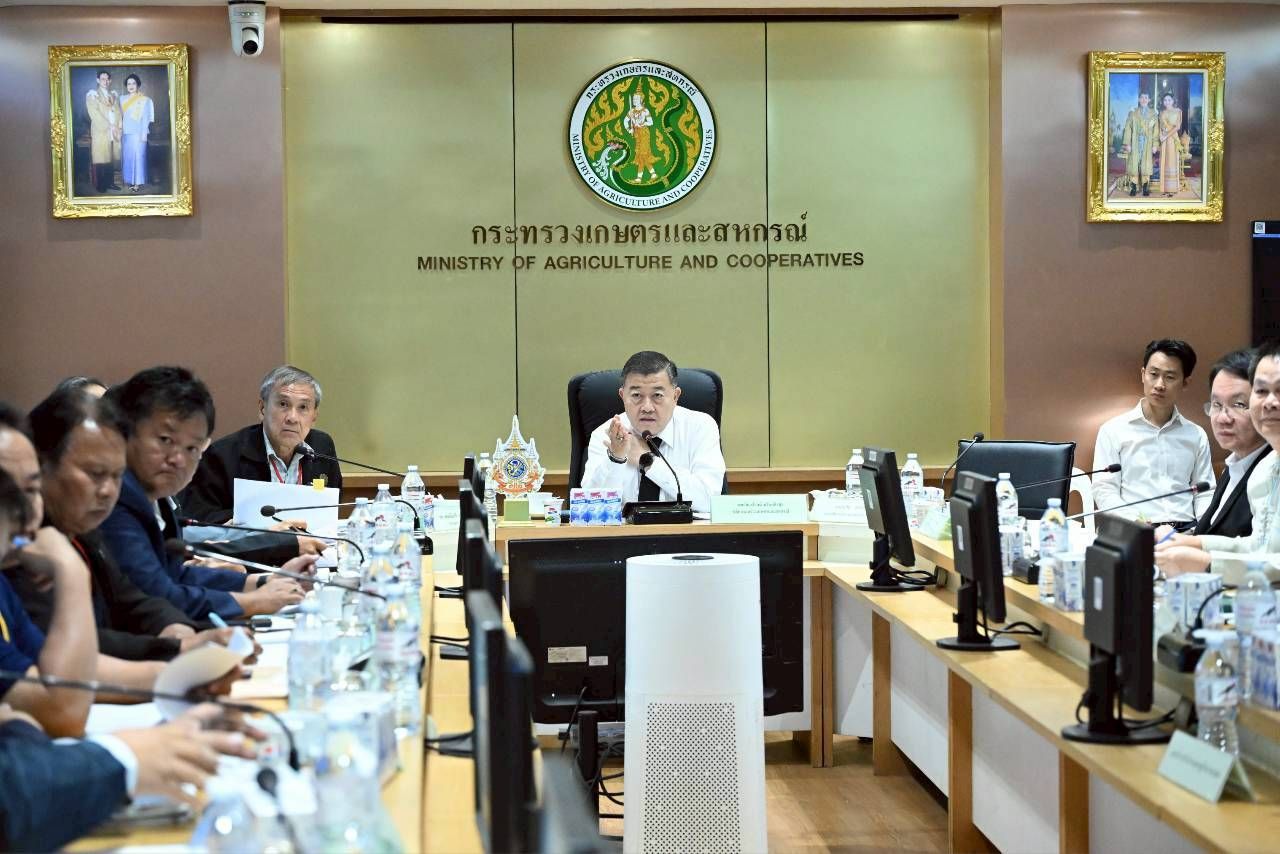 ปลัดเกษตรฯ ถกมิลค์บอร์ด ทำแดชบอร์ดนมทั้งระบบ ลุยตรวจนมโรงเรียน