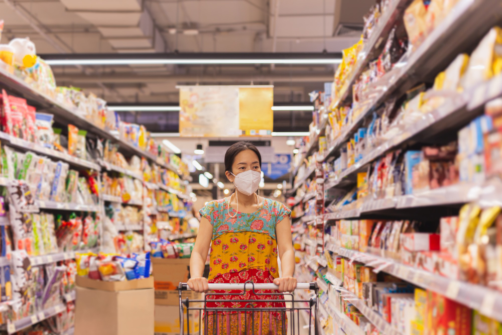 วิกฤตสงครามกดดันต้นทุนสินค้า สัญญาณ “ลดปริมาณแทนขึ้นราคา” สภาผู้บริโภคเตือนค่าครองชีพเสี่ยงพุ่ง