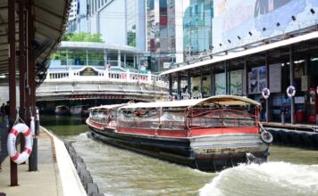 เรือคลองแสนแสบ ขึ้นค่าโดยสาร 2 บาท เซ่นดีเซลพุ่ง ลุ้นขึ้นอีก เรือคลองแสนแสบ