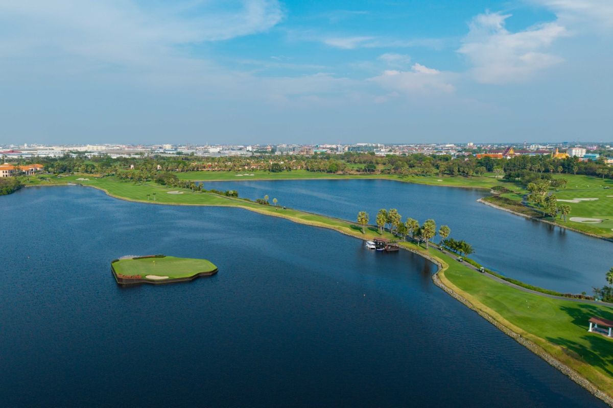 อมตะ สปริง คันทรีคลับ เปิดตัวกรีนลอยน้ำโฉมใหม่ ‘An Icon Reimagined’