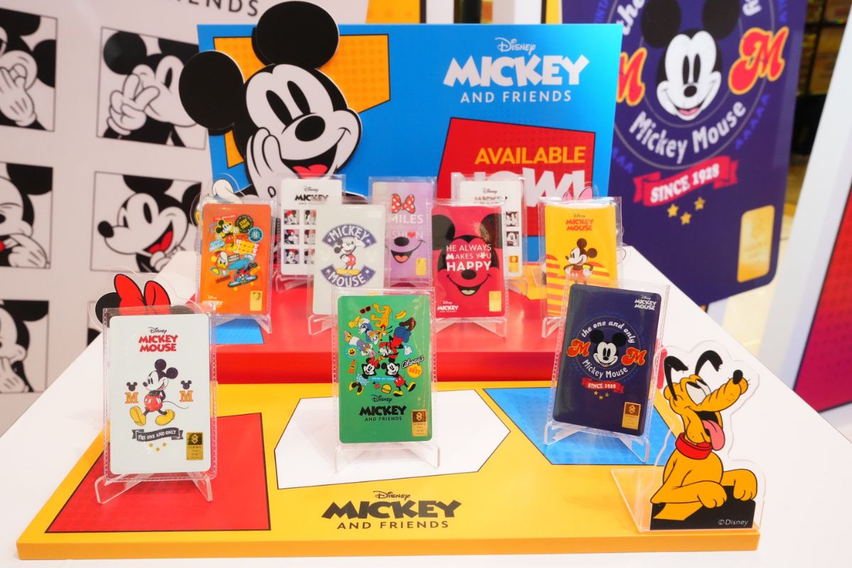 AURA จับมือดิสนีย์ ส่งคอลเล็กชั่น ‘ของขวัญแห่งความสุขที่มีคุณค่า’ 10 ลายสุดเอ็กซ์คลูซีฟ