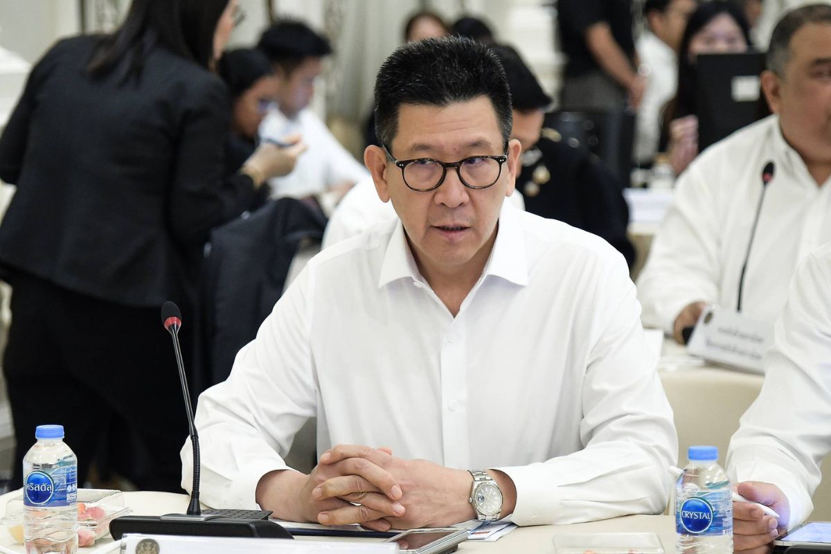 เอกนิติ สยบข่าวขึ้น VAT 10% ประกาศต่ออายุมาตรการคง 7% อีก 1 ปี