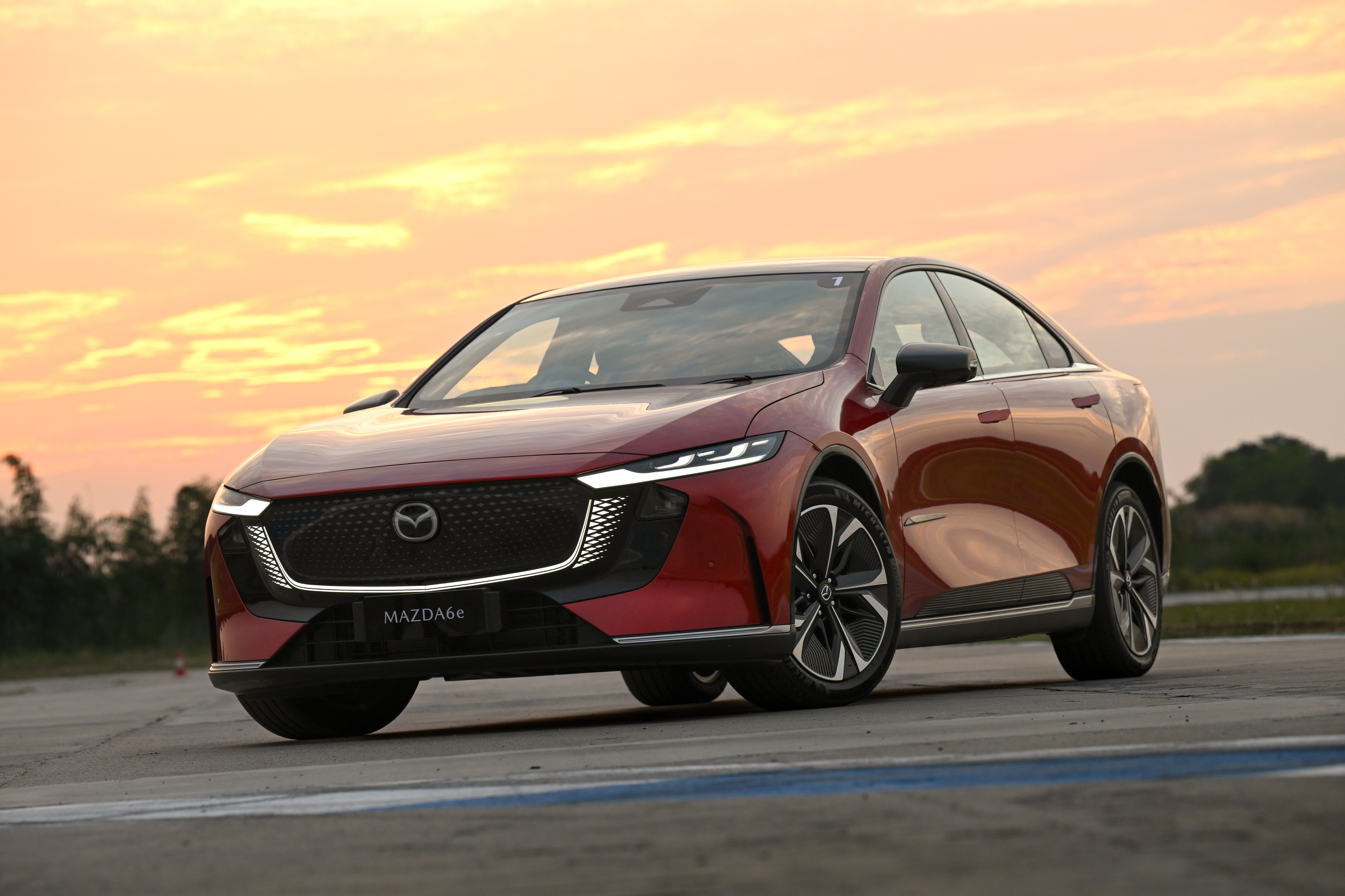 เปิดสเปก Mazda6e วิ่งไกล 654 กม.​ เปิดราคาใน Motor Show 2026