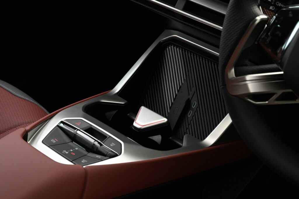BMW iX3