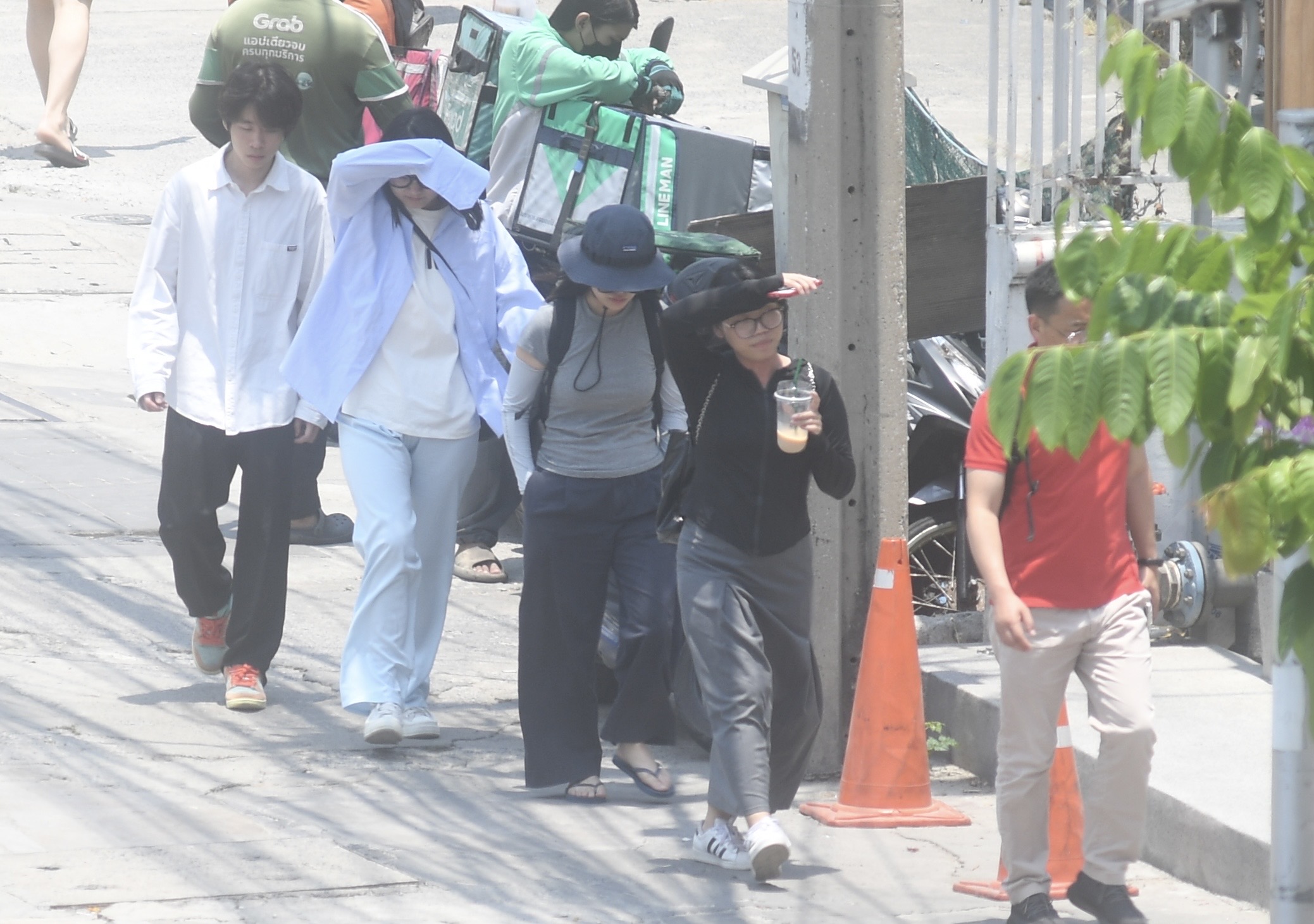 พยากรณ์อากาศวันนี้ เตือน “ร้อนจัด” ทะลุ 40-41 องศา-ลมกระโชกแรง