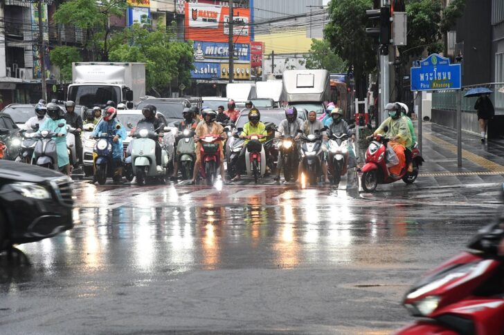 .กรมอุตุนิยมวิทยา วันนี้ เตรียมรับมือ “พายุฤดูร้อน-ลูกเห็บตก” ช่วง 11-13 มี.ค.นี้.