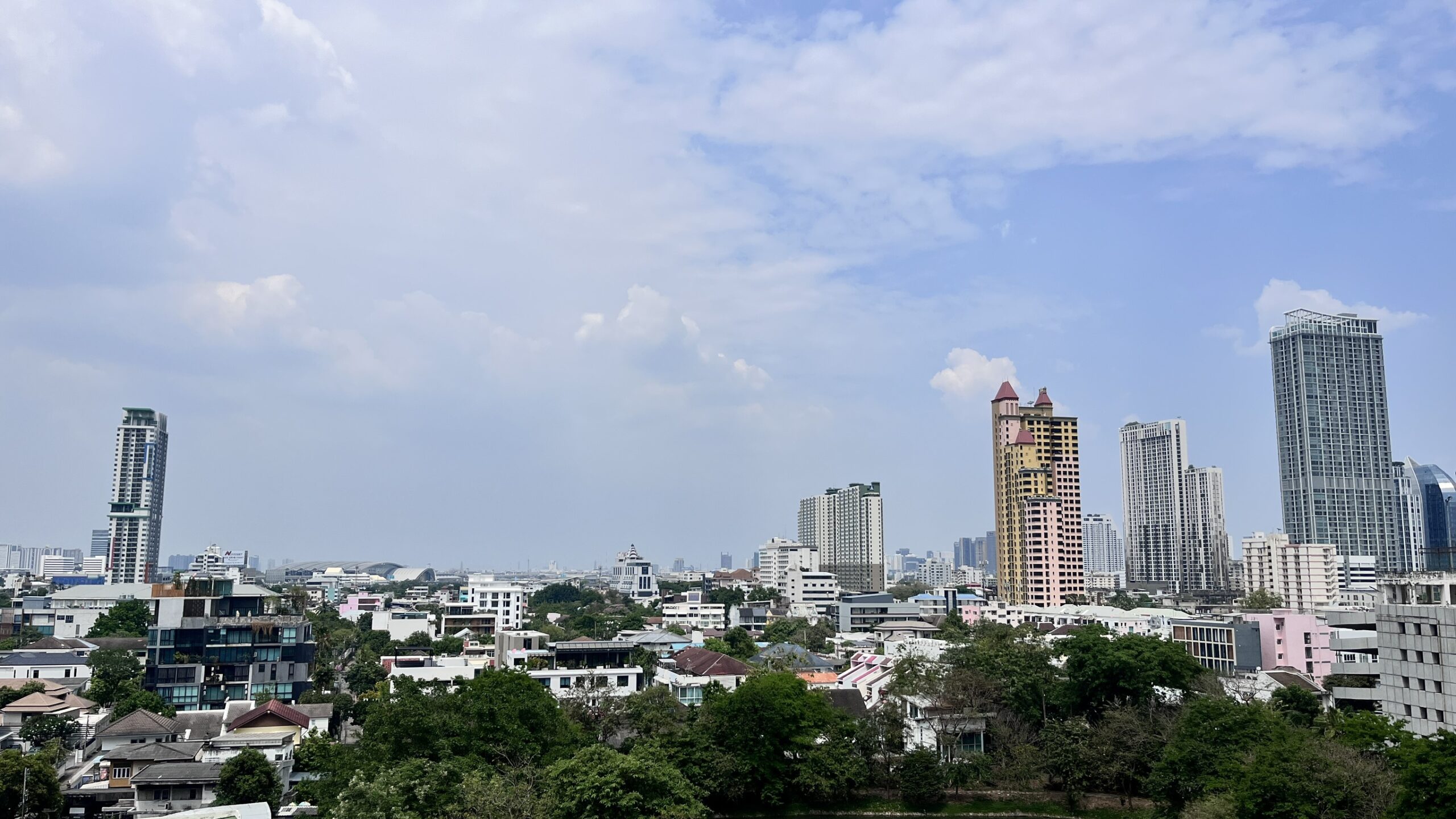กทม.ฝุ่น PM2.5 แนวโน้มดีขึ้น แต่ยังมีโอกาสเกินมาตรฐานบางวัน
