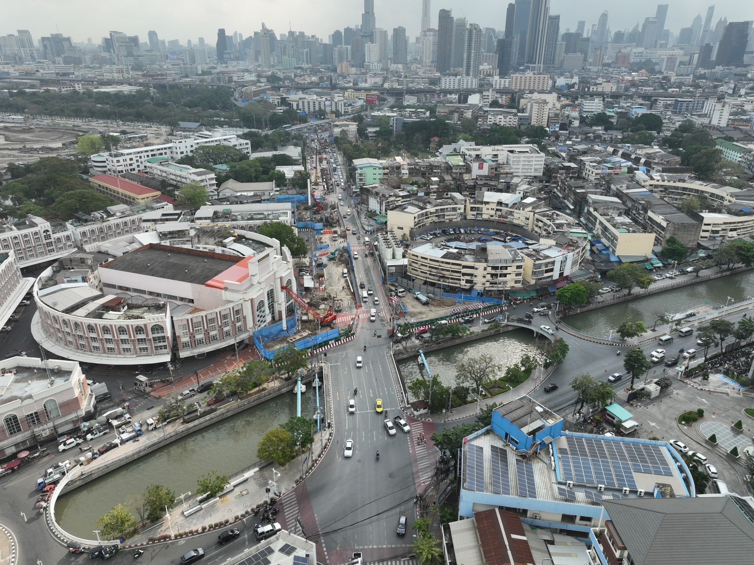 รฟม.อัพเดตแผนสร้างรถไฟฟ้า ‘สีส้มตะวันตก’ เริ่มเบี่ยงจราจร 2 สะพาน เริ่ม 16 มี.ค.นี้