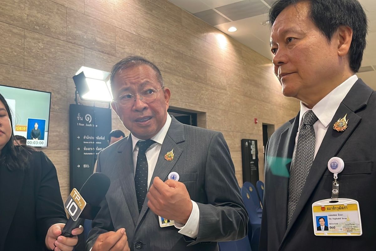 มงคล จ่อชงวิปวุฒิสภา เลิกเลี้ยงอาหารกลางวัน-อาหารว่าง ไม่ตอบปมลดผู้ช่วย สส.-บำนาญ