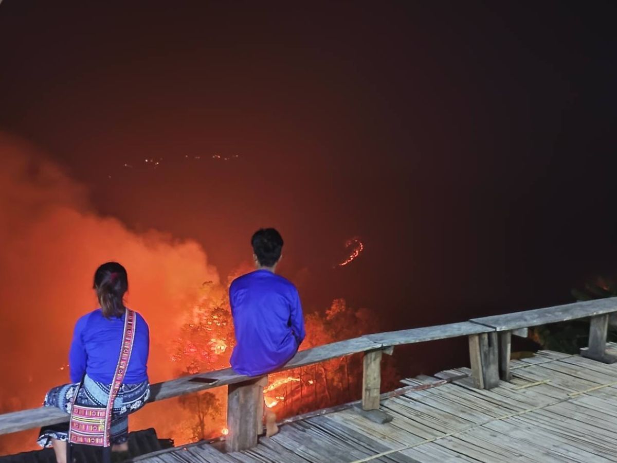 ไฟป่าเชียงใหม่โหมหนัก ลามบ้านห้วยกุ๊บกั๊บ จากทะเลหมอก สู่ทะเลเพลิง