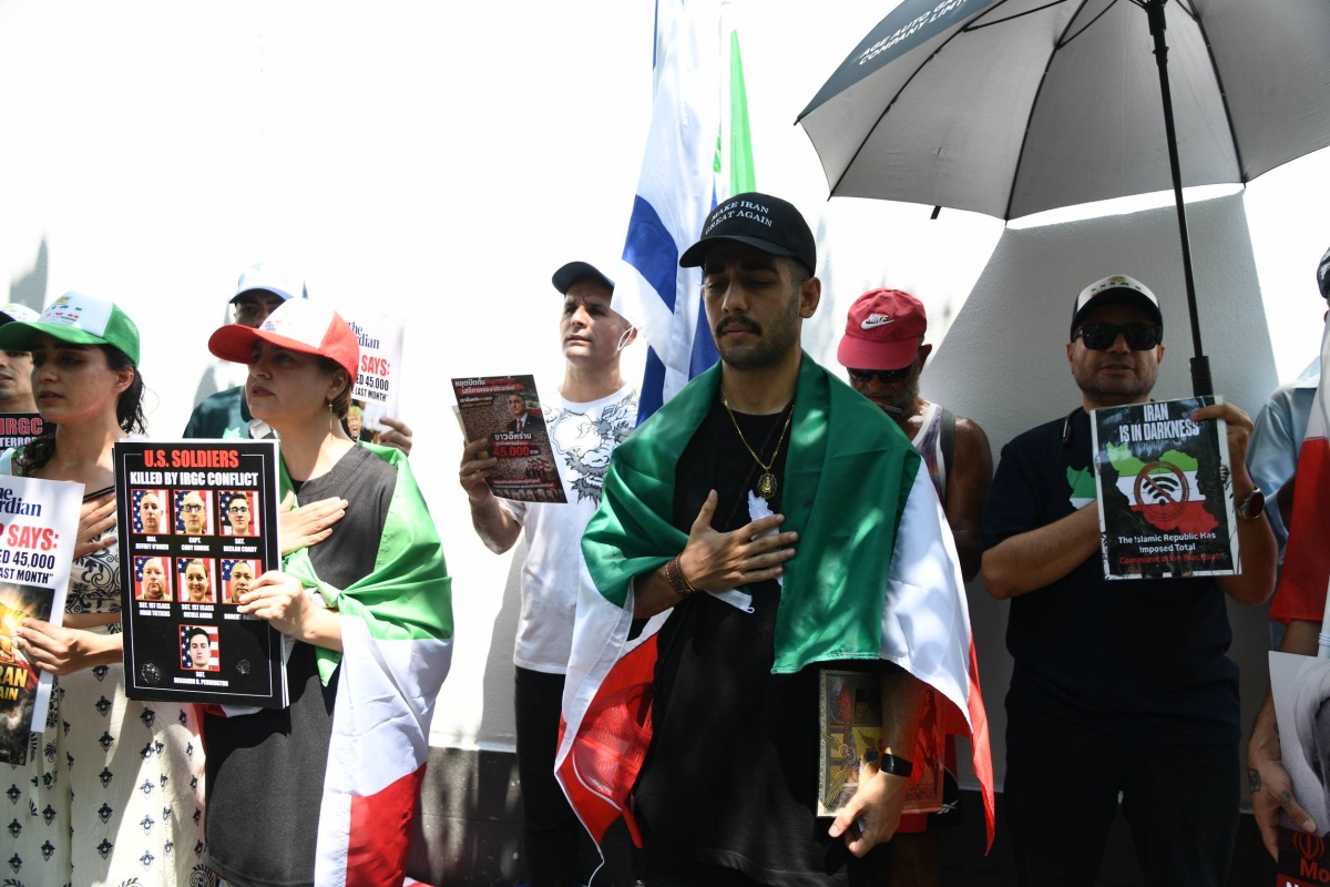 ชาวอิหร่านชุมนุมขอบคุณสหรัฐ ที่สนับสนุนให้กำหนดอนาคตของตัวเอง