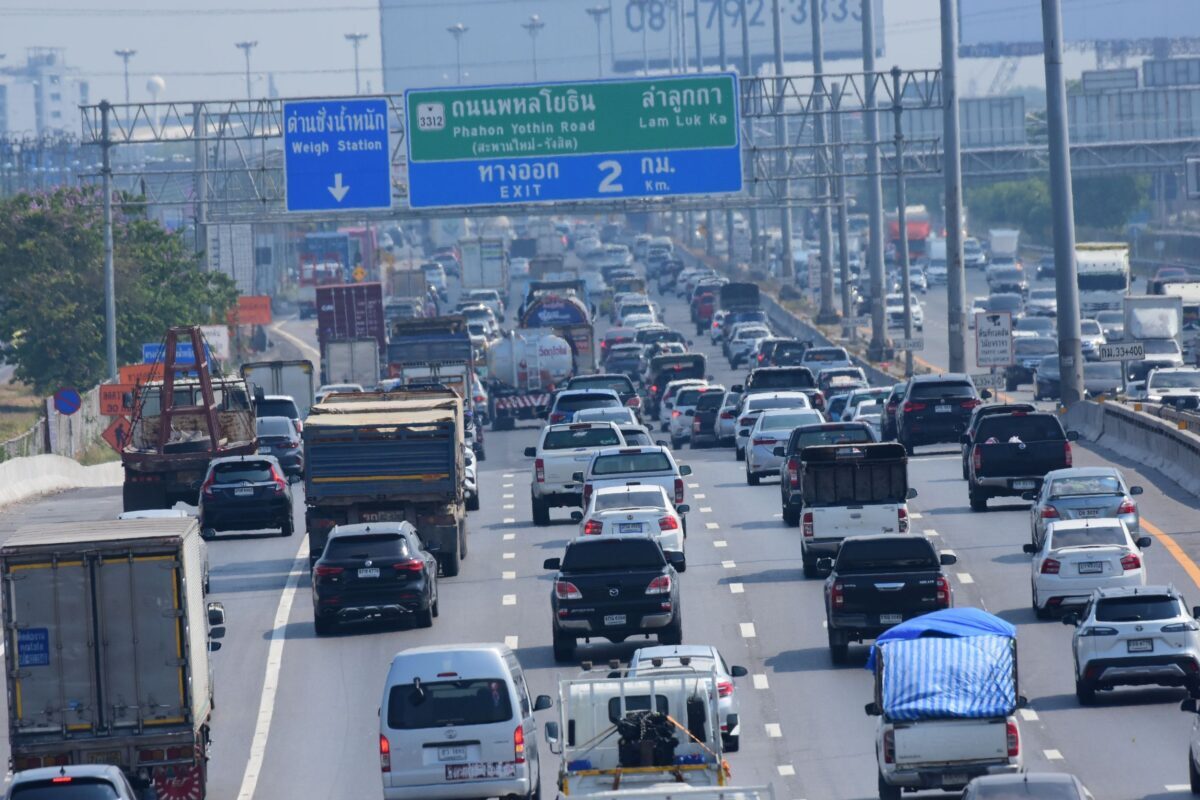 6 วัน อุบัติเหตุสงกรานต์ 2569 บาดเจ็บสะสม 1,073 คน เสียชีวิต 216 ราย
