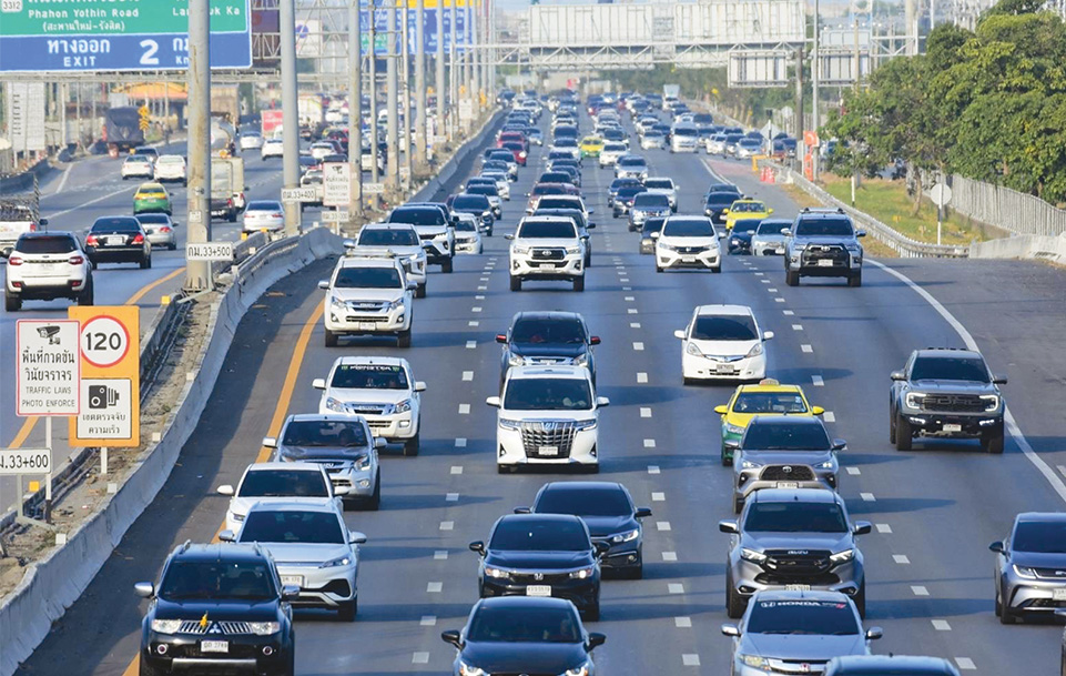 เช็กรถ-เส้นทาง สงกรานต์ เดินทางปลอดภัย