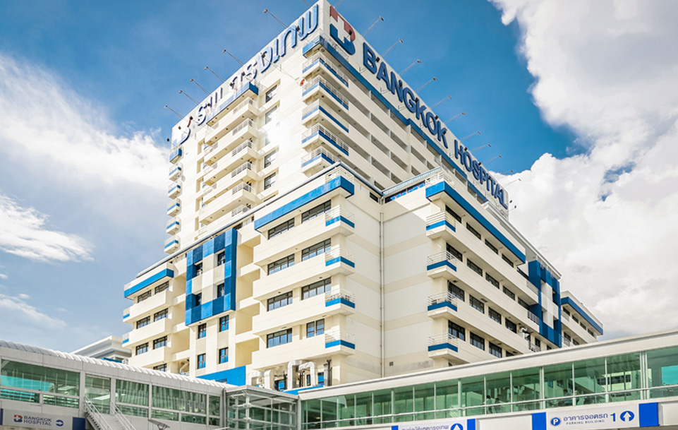 นพ.ปราเสริฐ ปราสาททองโอสถ เรื่องราวที่ยิ่งใหญ่ ไม่ได้เริ่มจากเงินทุนหรืออำนาจ