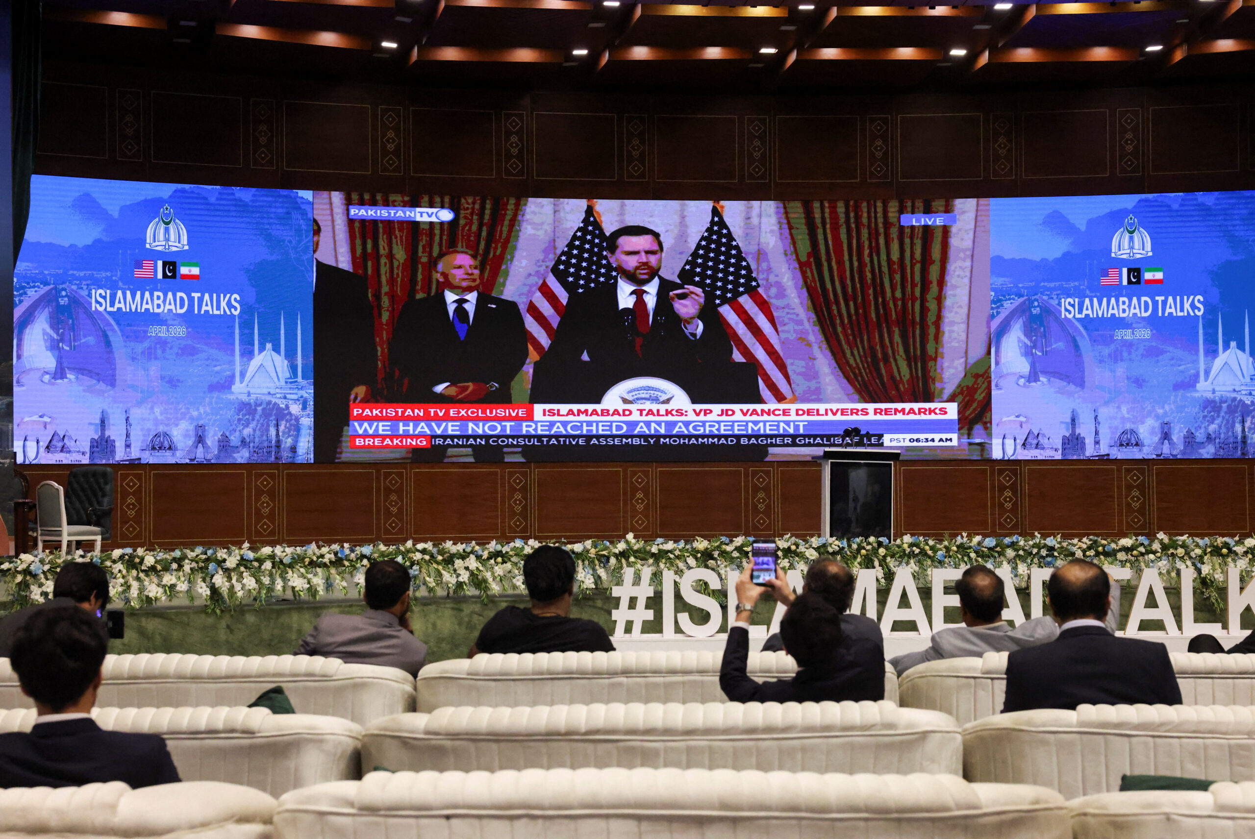 ‘เจดี แวนซ์’ แจ้งข่าวร้าย สหรัฐ-อิหร่านไร้ข้อตกลง ทิ้งปริศนาช่องแคบฮอร์มุซ