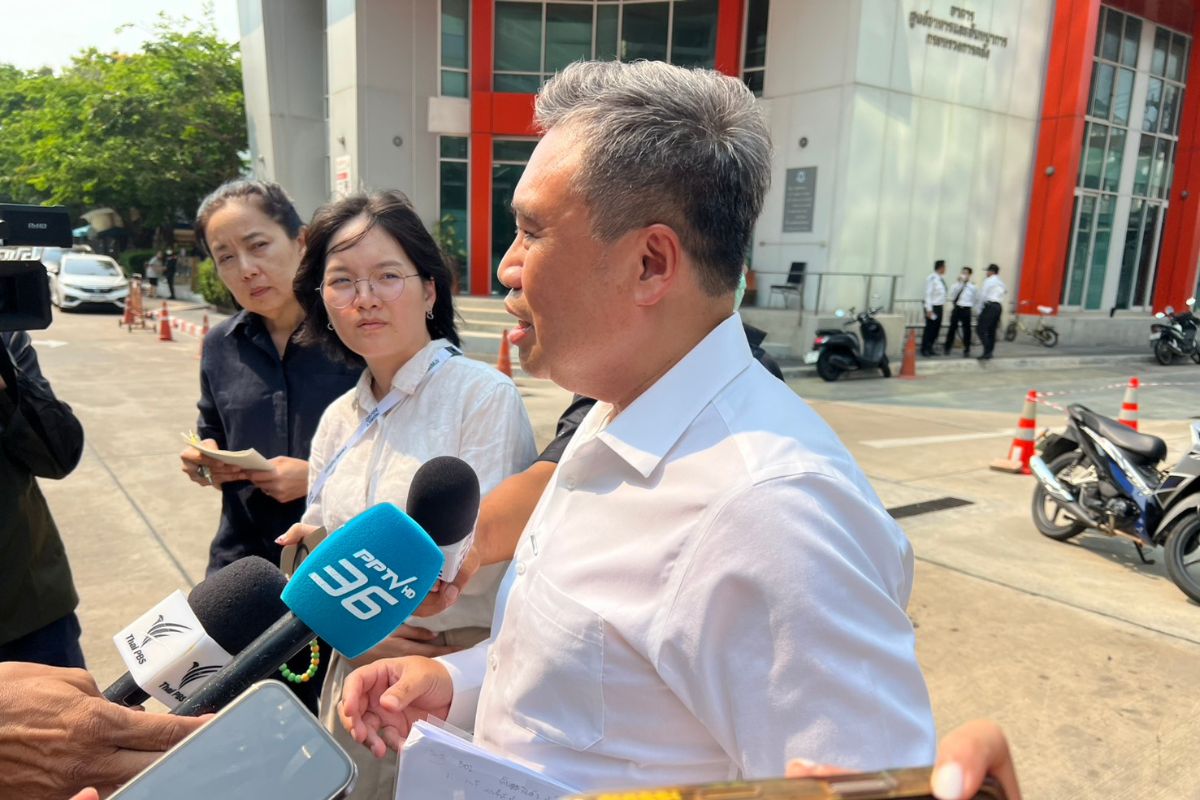 พรชัย ฐีระเวช