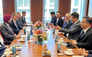 'เอกนิติ' พบ IMF-WB เตรียมพร้อมไทยเจ้าภาพประชุมเดือน ต.ค.นี้