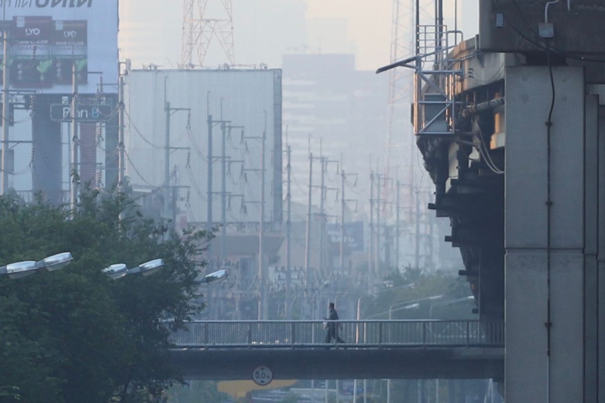 นายกฯไฟเขียว ผู้ว่าฯ ประกาศภัยพิบัติ หลังค่าฝุ่น PM 2.5 พุ่งหนัก