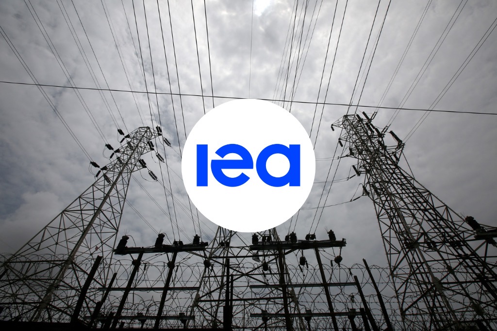 IEA รายงาน 2025 ดีมานด์ไฟฟ้าเพิ่ม อีวี ศูนย์ข้อมูลหนุน-โซลาร์เซลล์ขึ้นแท่นแชมป์ตลาดครั้งแรก