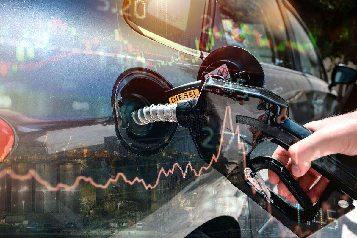 ‘พิพัฒน์-สิริพงศ์-ภัทรพงศ์-สรรเพชญ’ แท็กทีมประชุมเตรียมพร้อมขนส่งน้ำมันช่วงสงกรานต์