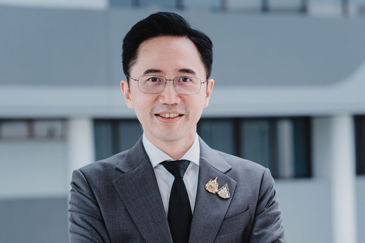 ดร.ยศชนัน วงศ์สวัสดิ์ พลิกโฉมมหา’ลัย ปั้นเศรษฐกิจนวัตกรรม