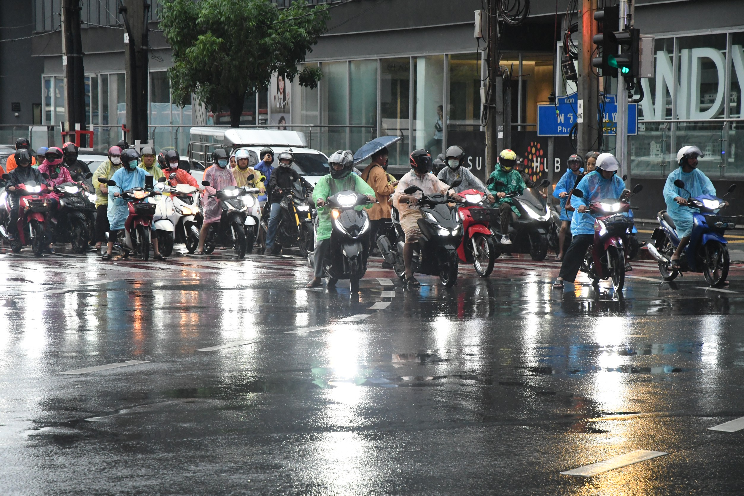 กรมอุตุนิยมวิทยา วันนี้ เตือน “พายุฤดูร้อน” ระลอกใหม่ 28 เม.ย.-1 พ.ค.นี้