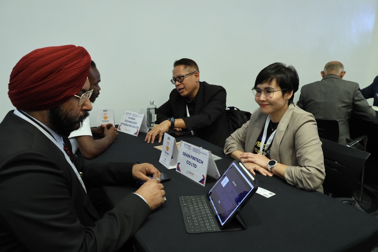 DITP นำซอฟต์แวร์ไทยบุกเคนยา ฟันยอดเจรจา 165 ล้าน เปิดตลาดแอฟริกา