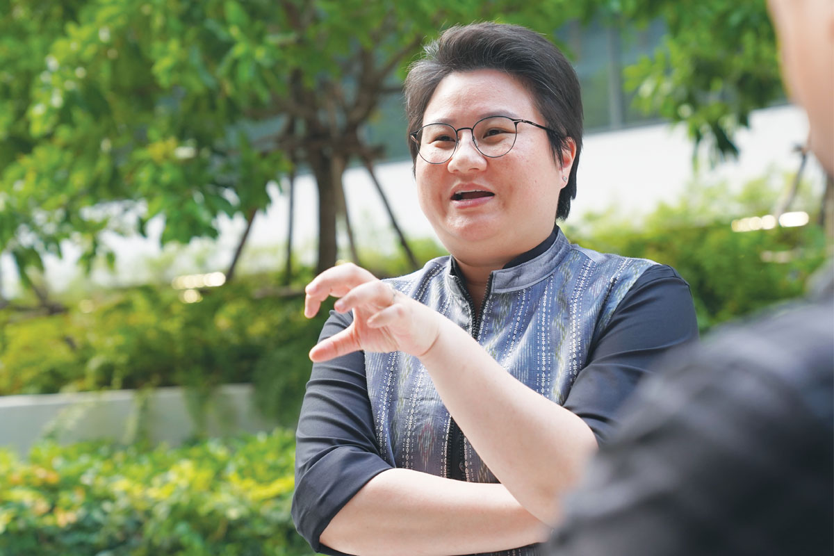 เปิดแนวคิด Thai First ‘ดีอี’  ย้ำบทบาทสตาร์ตอัพ-NT-ปณท