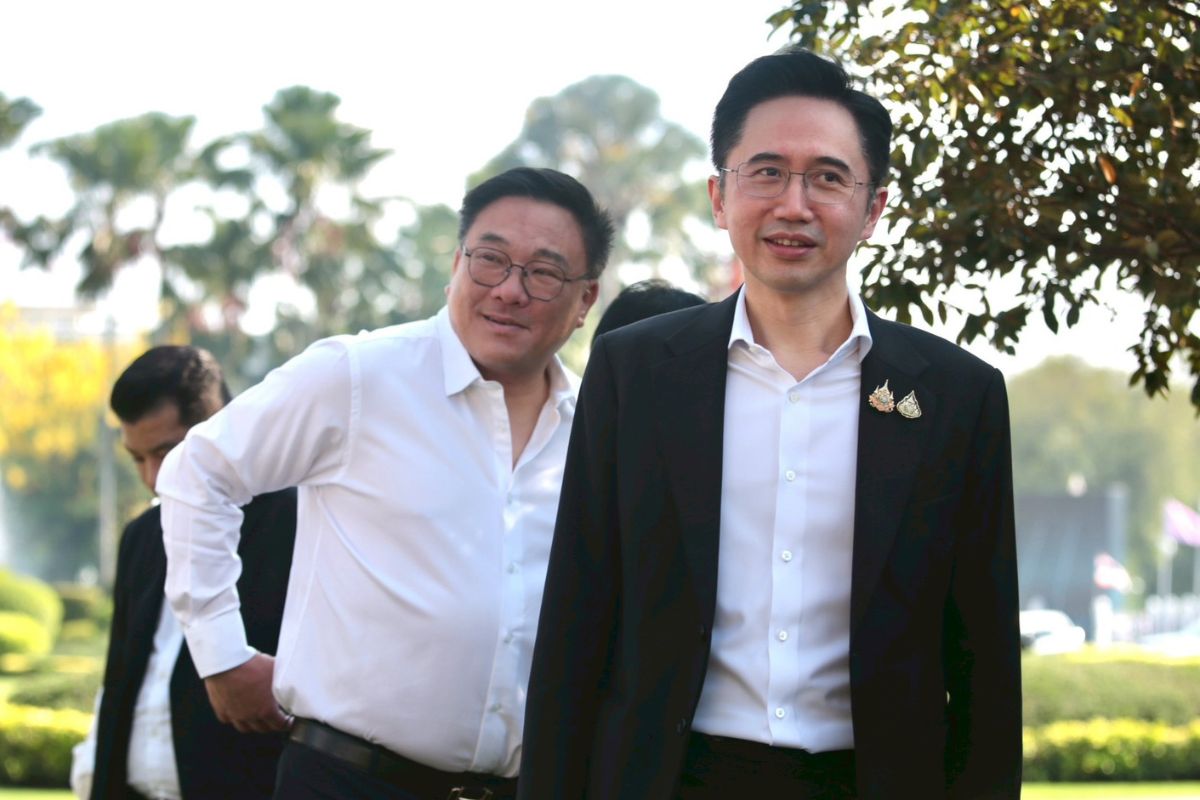 ยศชนัน กางแผนขับเคลื่อนงาน 5 กระทรวง พท. ช่วยวิกฤตพลังงาน-กลุ่มเปราะบาง