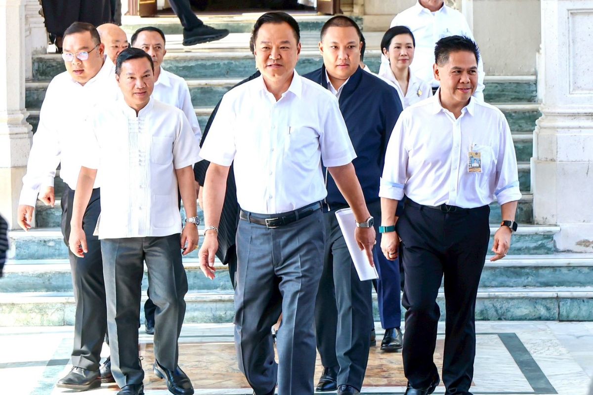 นายกฯ แบ่งงานบริหารตามภารกิจ ‘เอกนิติ’ ดูส่งเสริมการลงทุน ’ศุภจี’ คุมการค้า