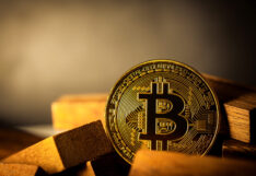 ราคาบิตคอยน์วันนี้ (30 เม.ย.) ปรับลง 0.48% อยู่ที่ 75,864 เหรียญสหรัฐ