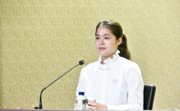 พลอยทะเล ลักษมีแสงจันทร์
