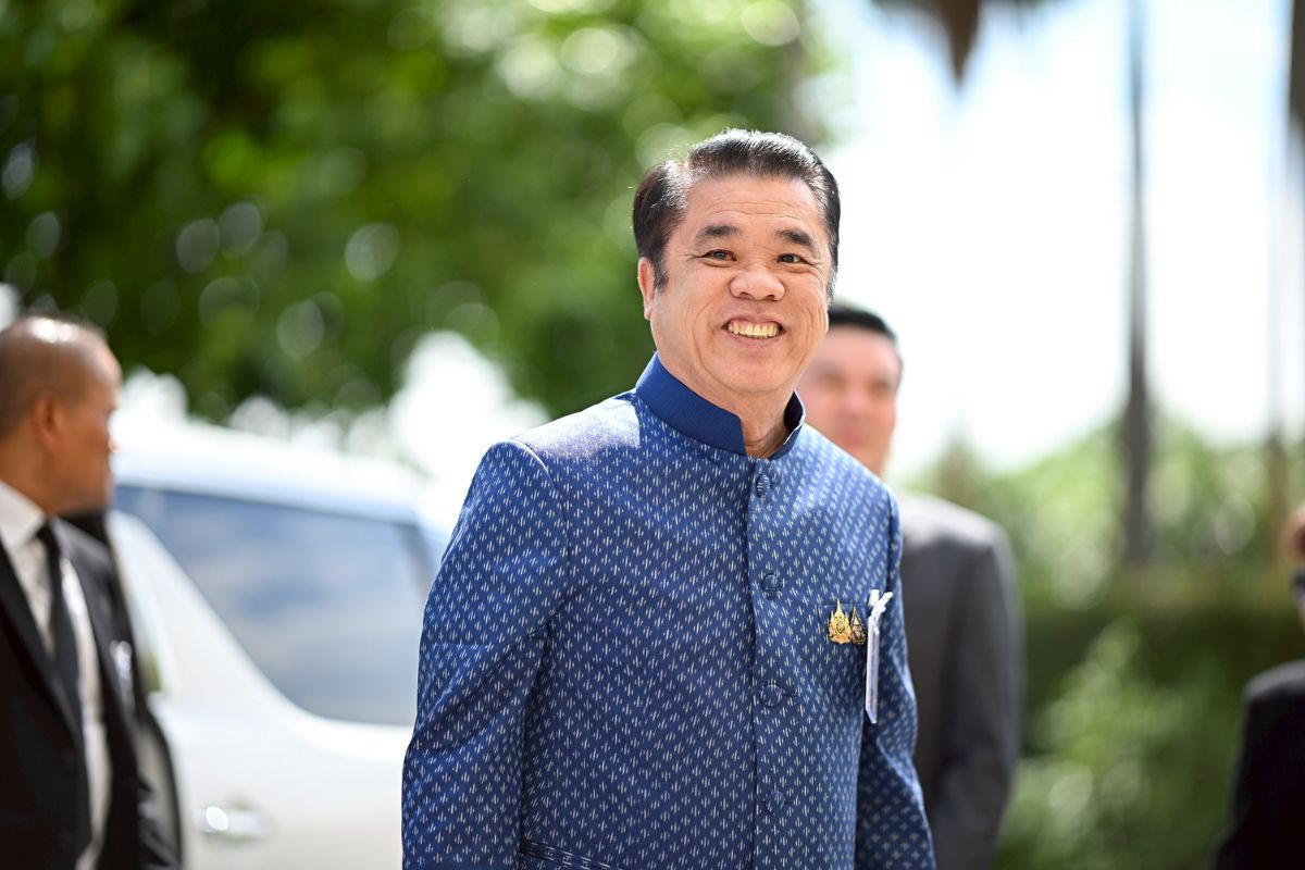 สุริยะ เผยเล็งของบกลาง 5-6 พันล้าน จัดซื้อปุ๋ยอินทรีย์แจกฟรีทั่วประเทศ