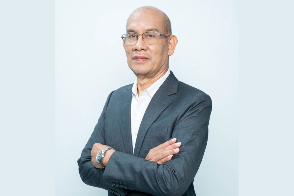 สมนึก จันทวงศ์