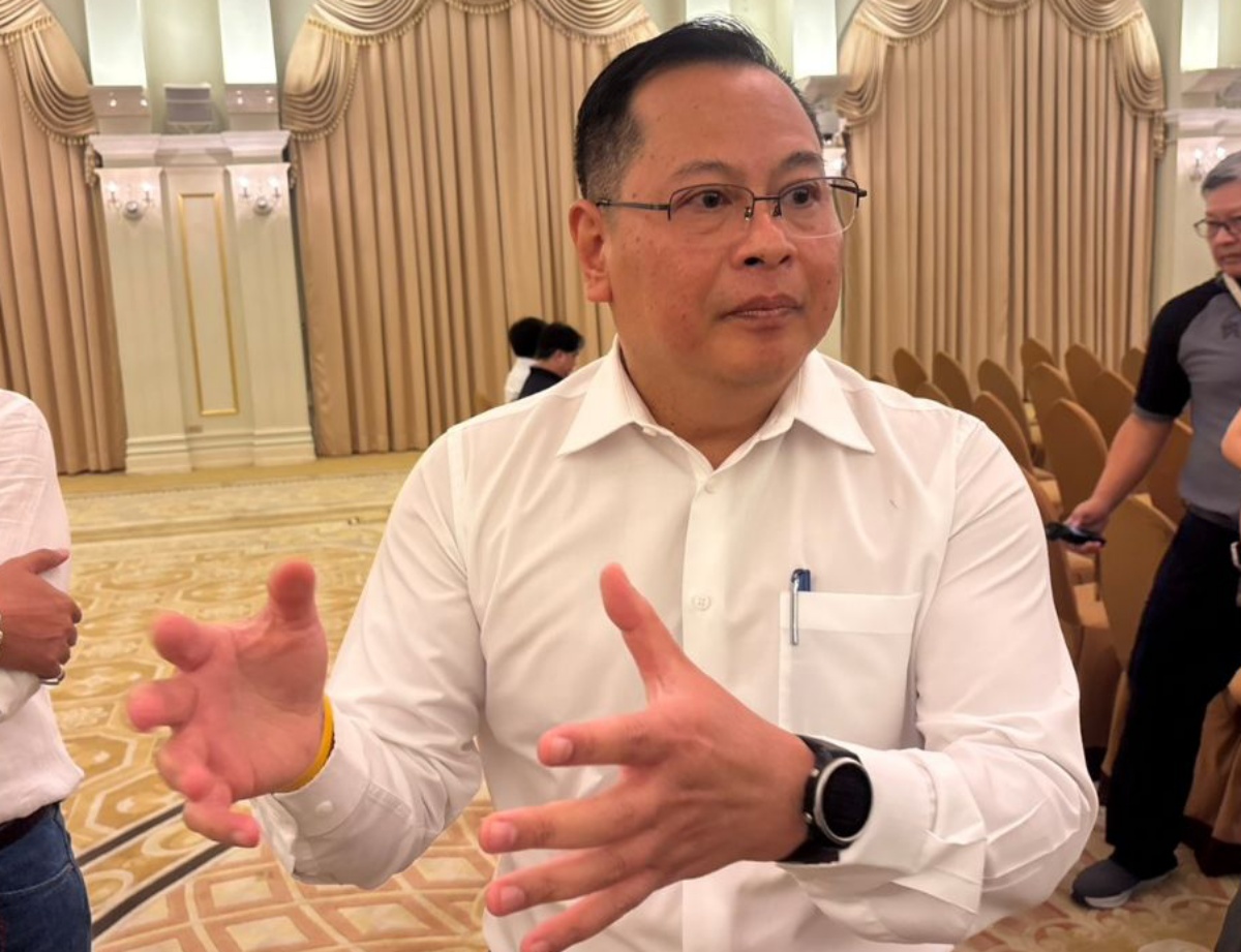 ‘ปกรณ์’ ย้ำชัดคดีออก พ.ร.ก.กู้ 4 แสนล. เป็นปม “ข้อกฎหมาย ไม่ใช่ข้อเท็จจริง” ลุ้นฟังคำสั่งศาล