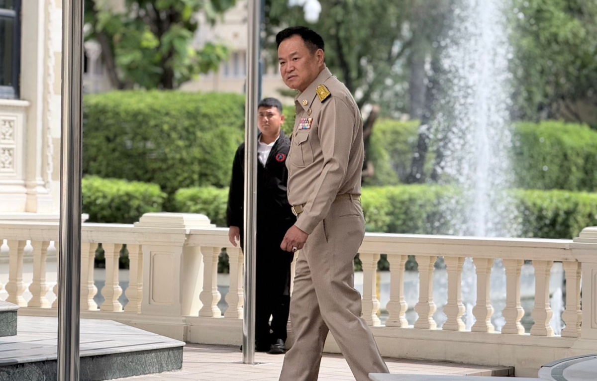 ‘อนุทิน’ ดีใจ ‘ทักษิณ’ ได้พักโทษ ปัดตอบไปเยี่ยมที่บ้านจันทร์ฯ หรือไม่